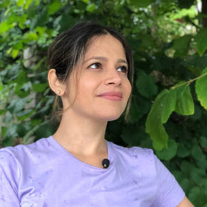 Meet your Posher, Zenia